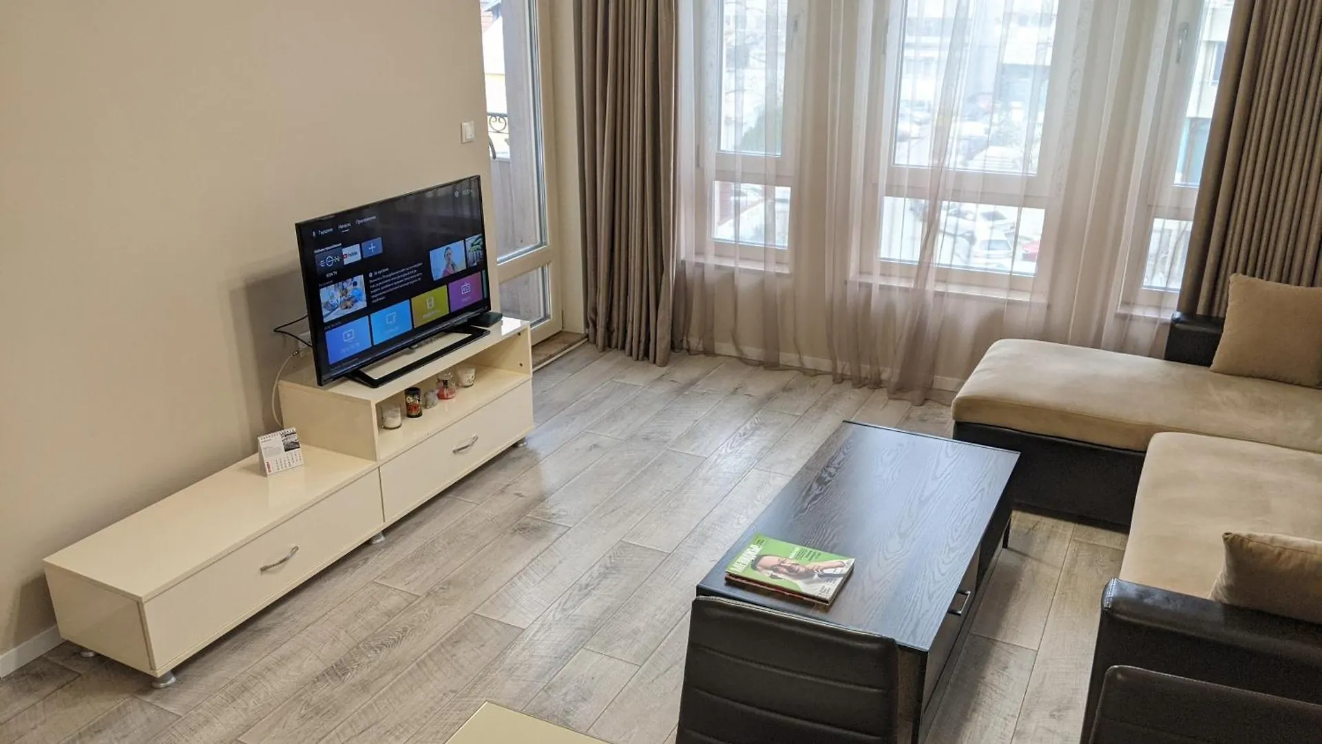 Lux 2 Central Apartment With Garage Plovdiv Bulgaria